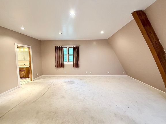 30th image of 500 Coventry Rd