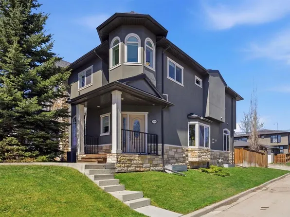 2005 S 9th St NW, Calgary, AB T2M 3L6
