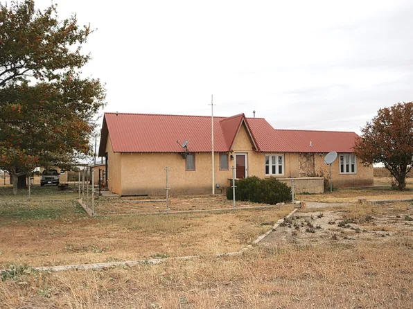 1740 County Road 145, Hale Center, TX 79041