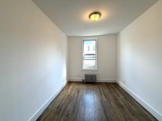 Bedroom, photo 6