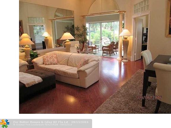 4th image of 4117 W Palm Aire Dr #4B