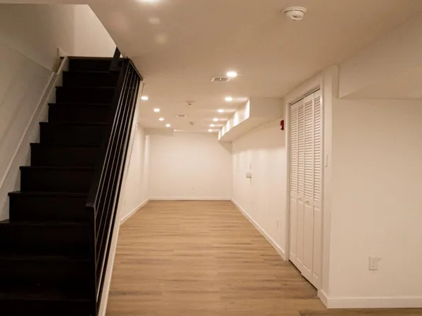 2440 Clifford St, Philadelphia, PA 19121