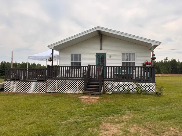 140 Sullivan Rd, Halifax Parish, PE C0B 1H0
