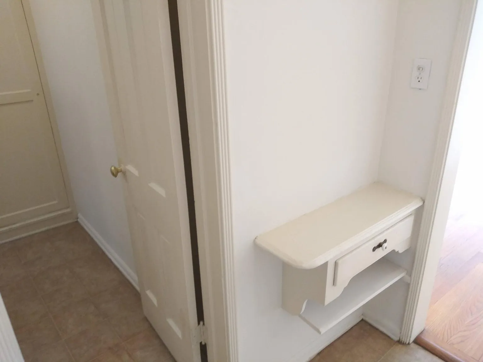 Studio, 600 sqft, $1,985 — Photo 4