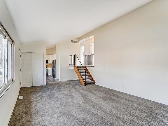 5th image of 2865 Langfield Dr