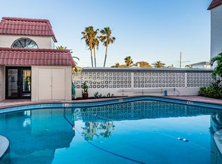 2900 Gulf Blvd APT 205, Belleair Beach, FL 33786