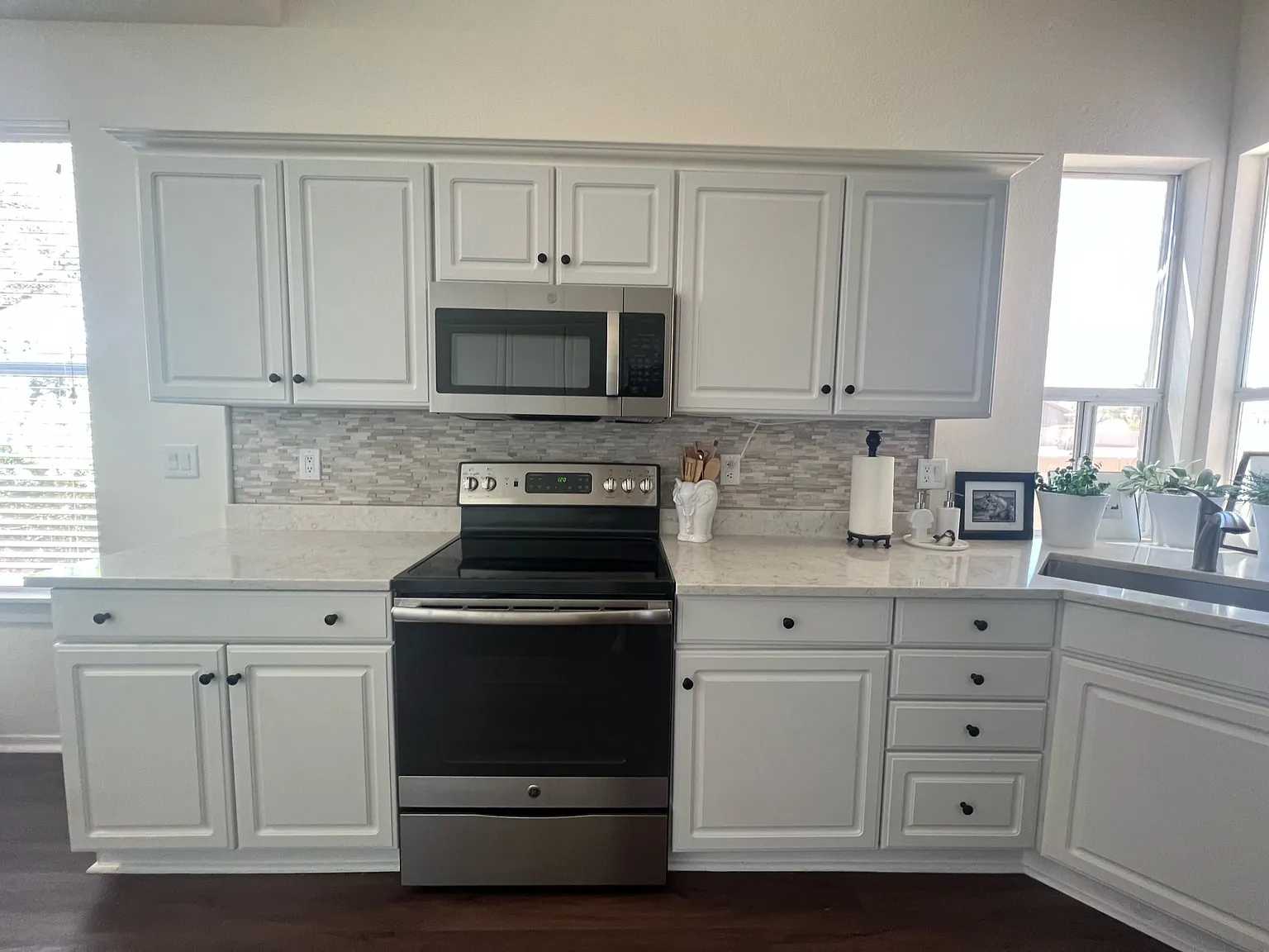 2 bed, 1582 sqft, $3,000 — Photo 4