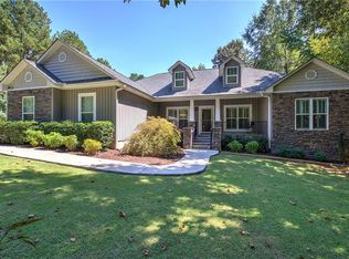 30 White Rd, Adairsville, GA 30103