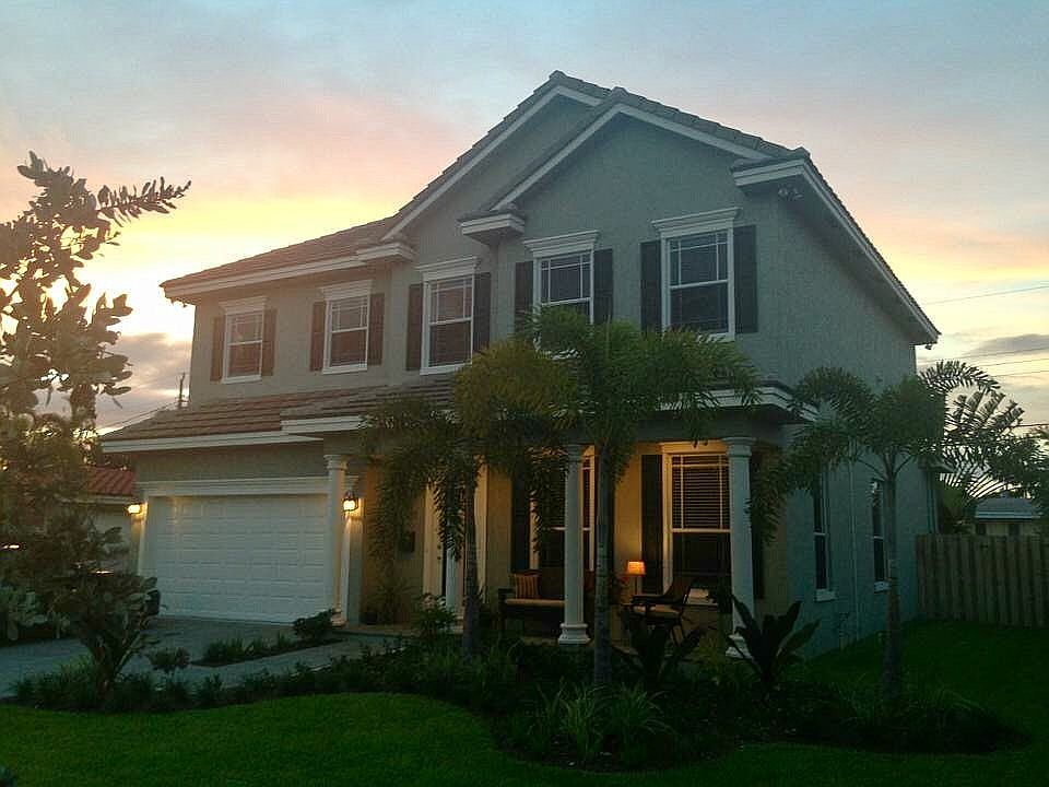 1st image of 2081 NE 63rd St