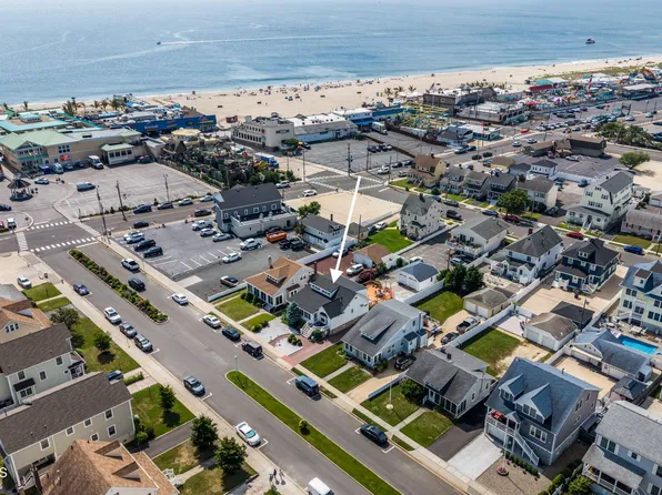 22 Parkway, Point Pleasant Beach, NJ 08742