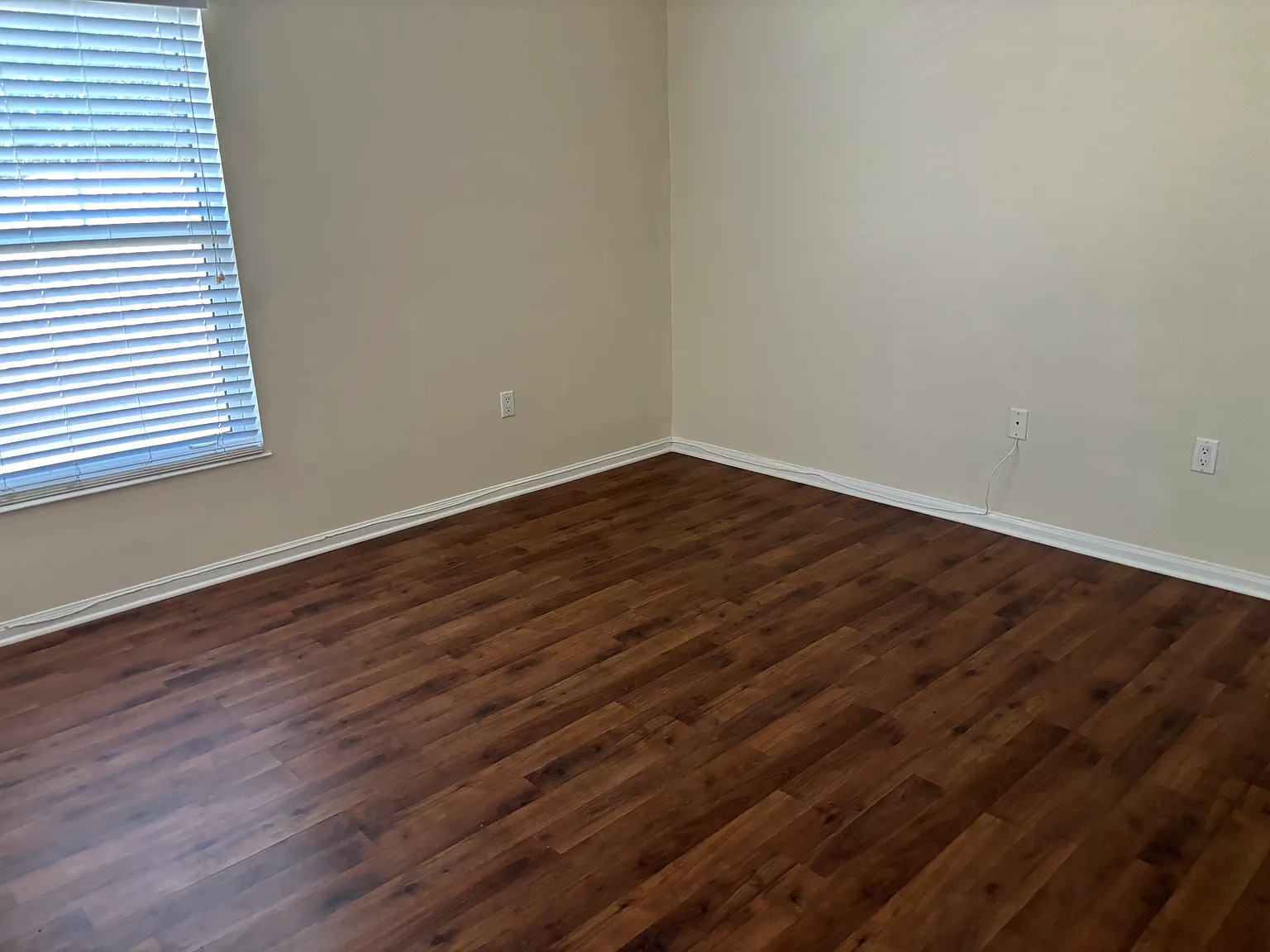 5080 Fairways Cir — Photo 2