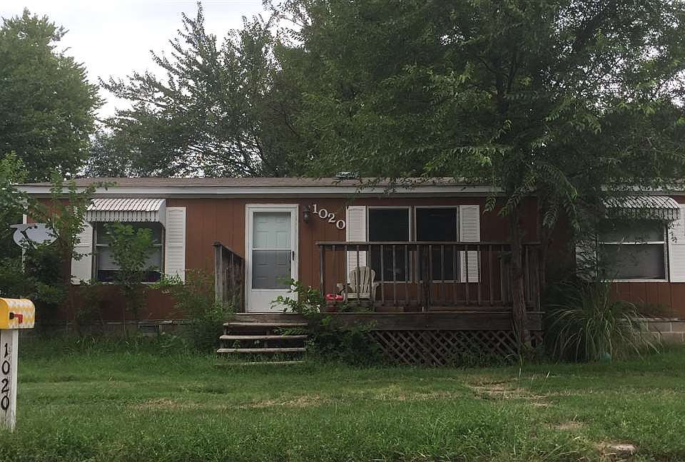 1st image of 1020 E 2nd Ave