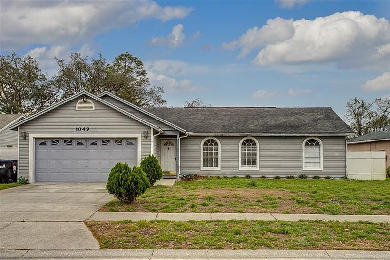 1st image of 1049 Meller Way