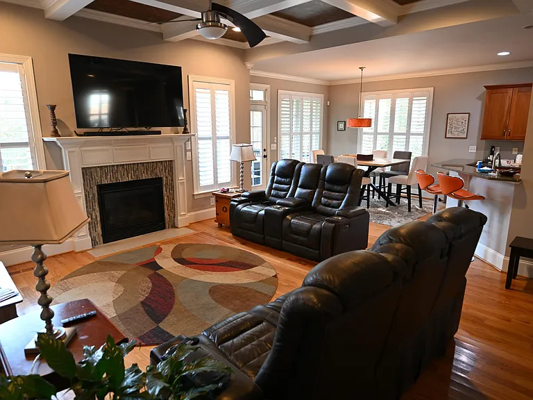 5604 Clearsprings Dr — Photo 9