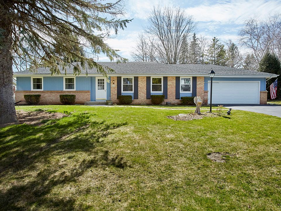 1st image of 6223 W Donges Ln