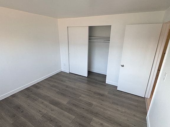 3rd image of 521 W Tiffany Town Dr #3