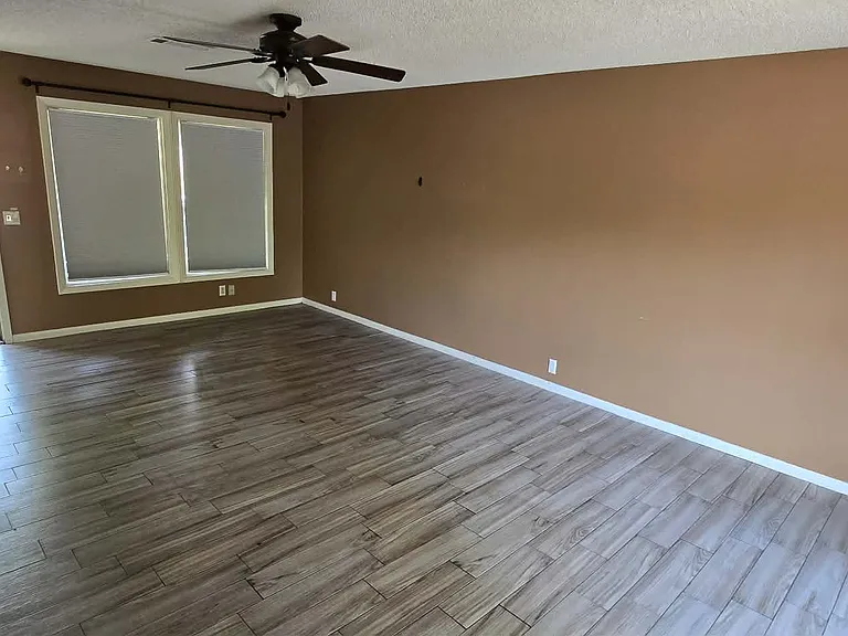 23 Vaqueria Ln — Photo 3