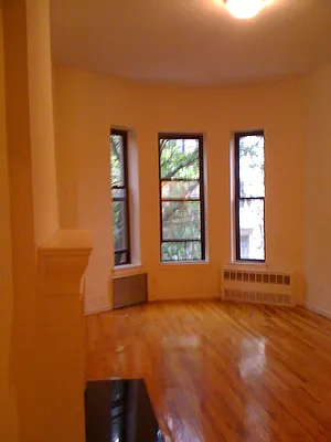 Rented by Manhattan Spaces | media 22