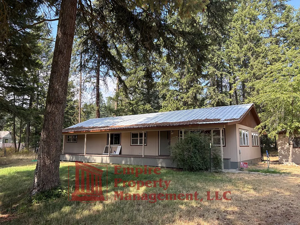 97 Roosevelt Rd