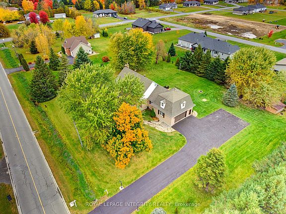 4th image of 3647 Marcil Rd