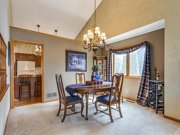 4th image of 5212 Lakeview Ct