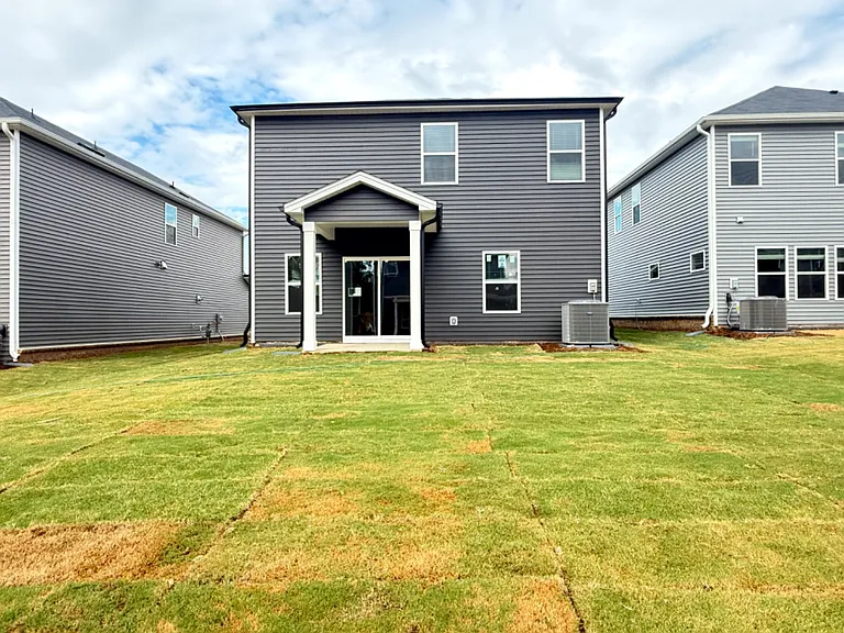 1008 Saint Lawrence Dr — Photo 13