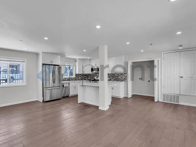 2273 E 23rd St #2273 — Photo 7