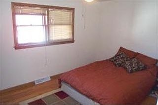 5th image of 8821 S Fairfield Ave