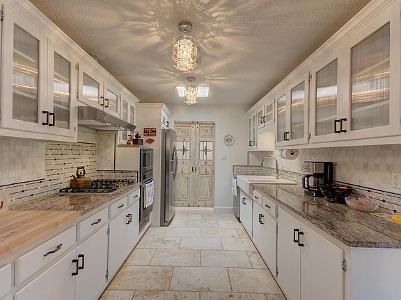 4th image of 6612 Las Casitas Ct NW