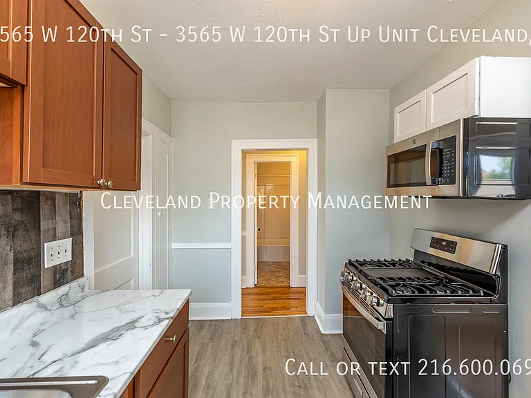 3565 W 120th St #3565 W 120TH ST UP U — Photo 11
