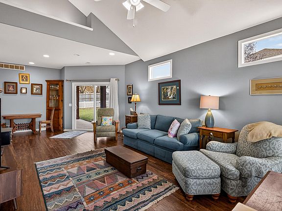 5th image of 2757 Shadow Ridge Pl