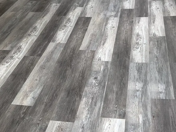 1986 E Dryden Rd, Metamora, MI 48455