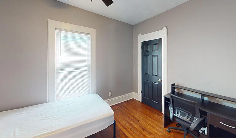 539 Columbus Ave — Photo 9