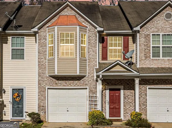 566 Maggie Ln, Jonesboro, GA 30238