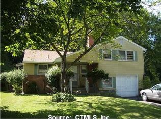 63 Briarwood Dr, Windsor, CT 06095