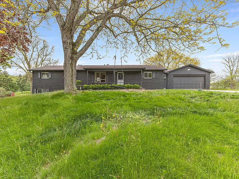20325 Westview Dr — Photo 49