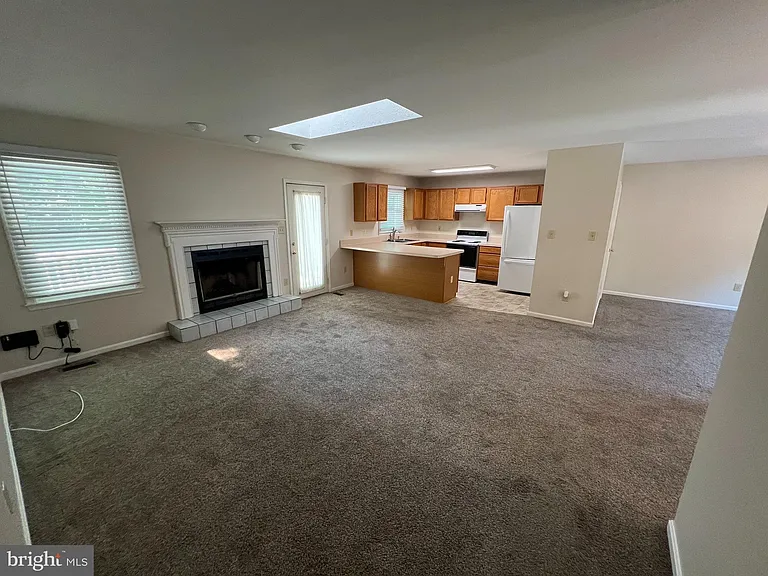 7 S Pointe Ln — Photo 5