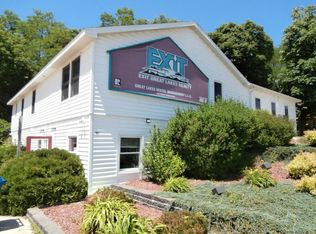 902 Cypress St, Manistee, MI 49660