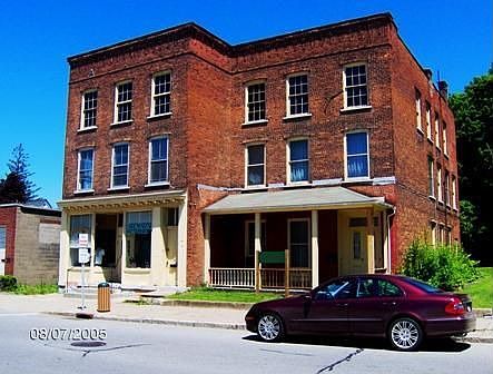 1st image of 1 E Main St