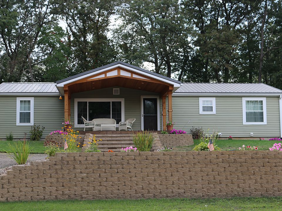1st image of 120 Eaglehurst Dr