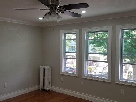 5th image of 116-17 219th St