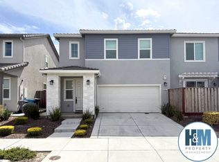 1421 Waterwheel Ln, Hollister, CA 95023