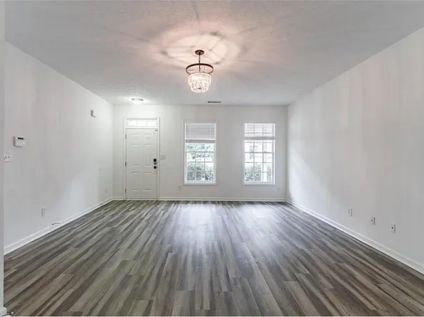 3041 Kentmere Dr, Cumming, GA 30040