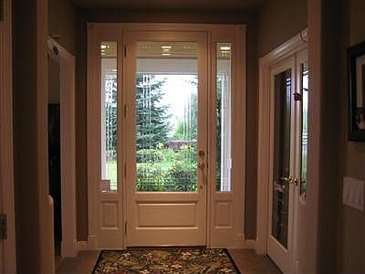3rd image of 1293 SE 16th Pl