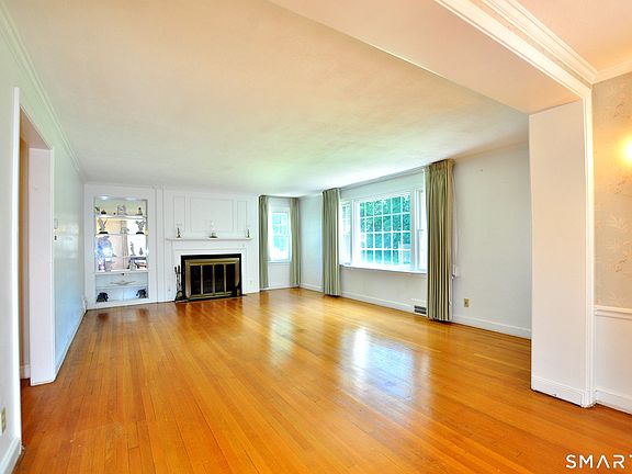 5th image of 1210 Trout Brook Drive
