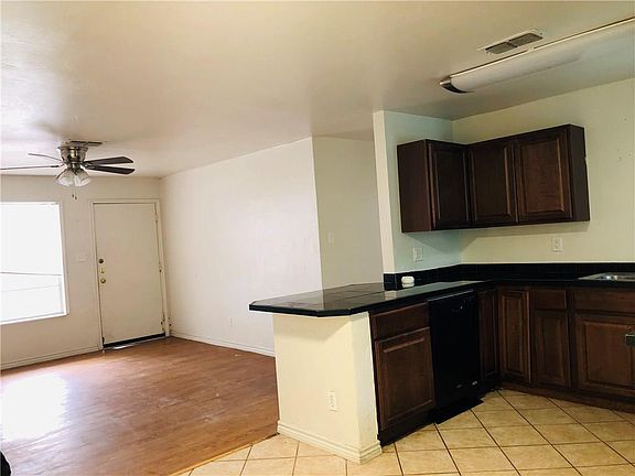 4th image of 2757 Avenue I