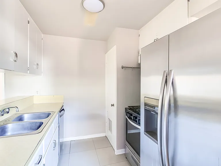 501 Krebs Ln — Photo 15