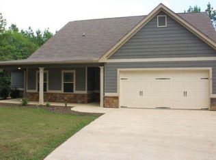 905 Greenburt Rd, Seale, AL 36875