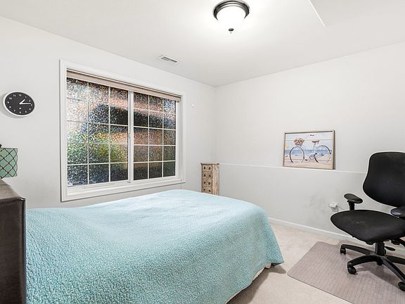 4th image of 8219 NE 187th Way #2