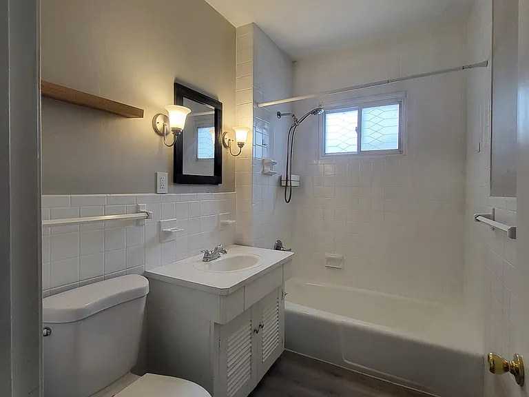 443 Beech St #2 — Photo 7
